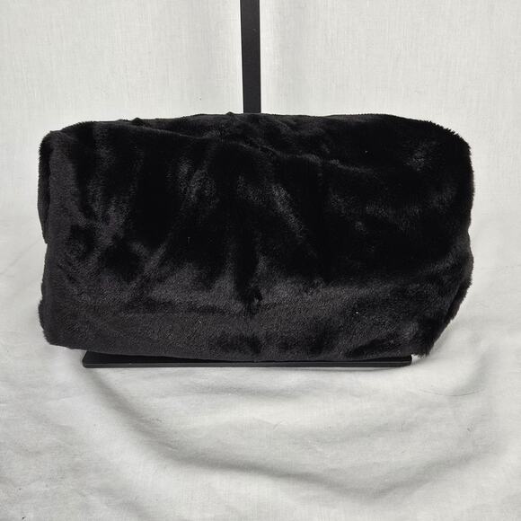 Juicy Couture Black Velvet Cosmetic Bag - Picture 15 of 15